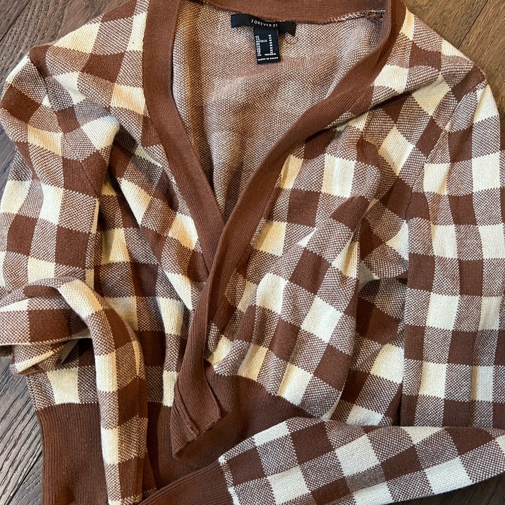 Brown checkered lightweight cardigan